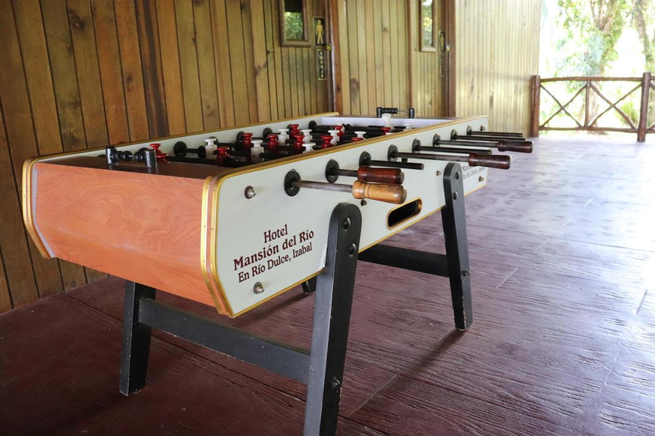 Hotel Mansion Del Rio Rio Dulce Town Zewnętrze zdjęcie